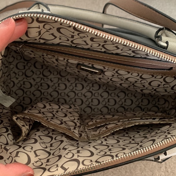 Guess crossbody bag - Picture 6 of 7